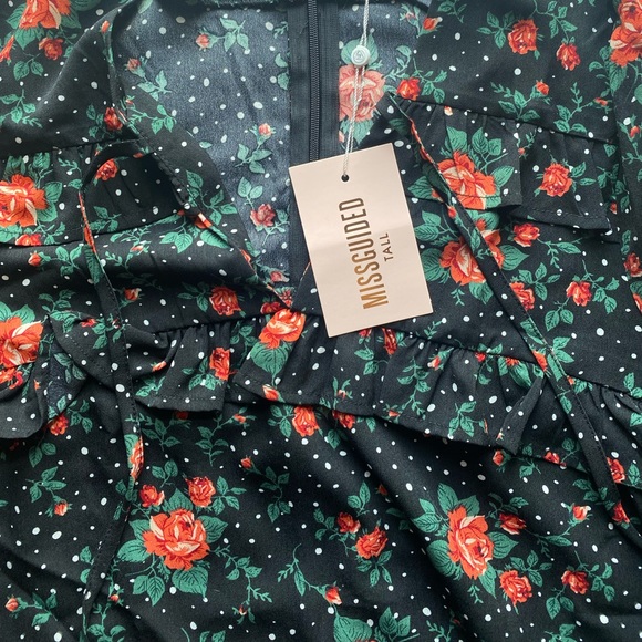 Missguided- Floral Shift Dress, SIZE: US 4 - Picture 5 of 7